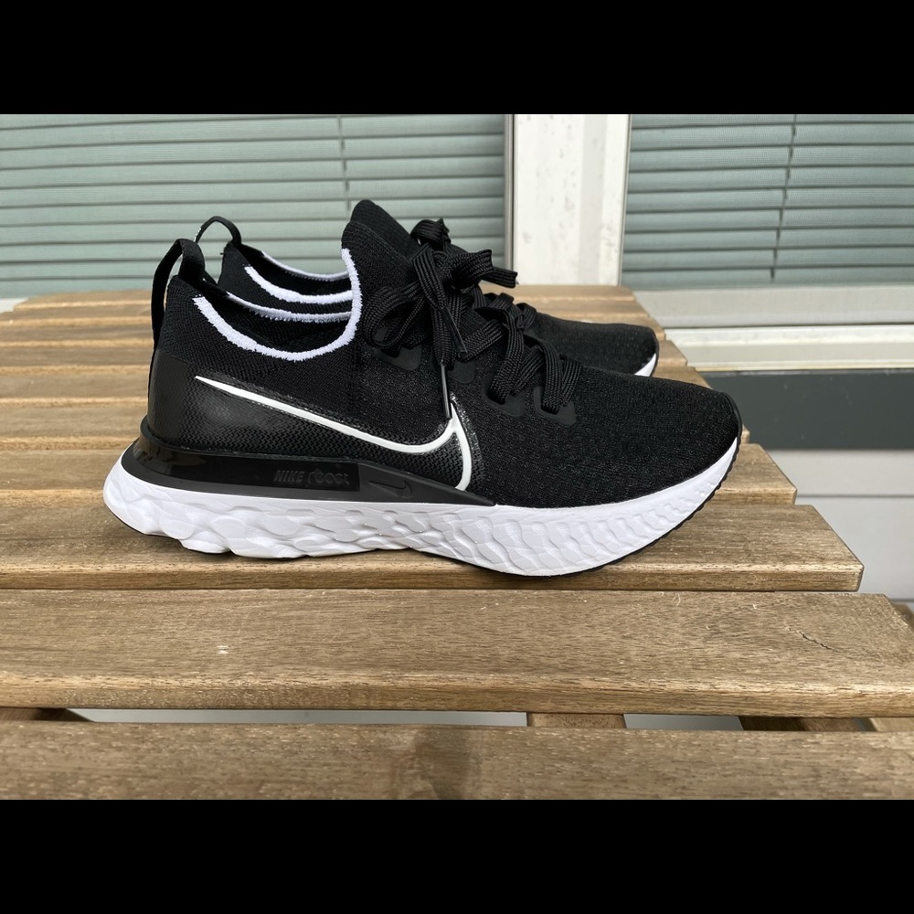 Nike infinity react
